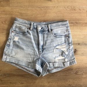 American Eagle Ne(x)t Level Curvy High-Waisted Denim Shorts Size 8
